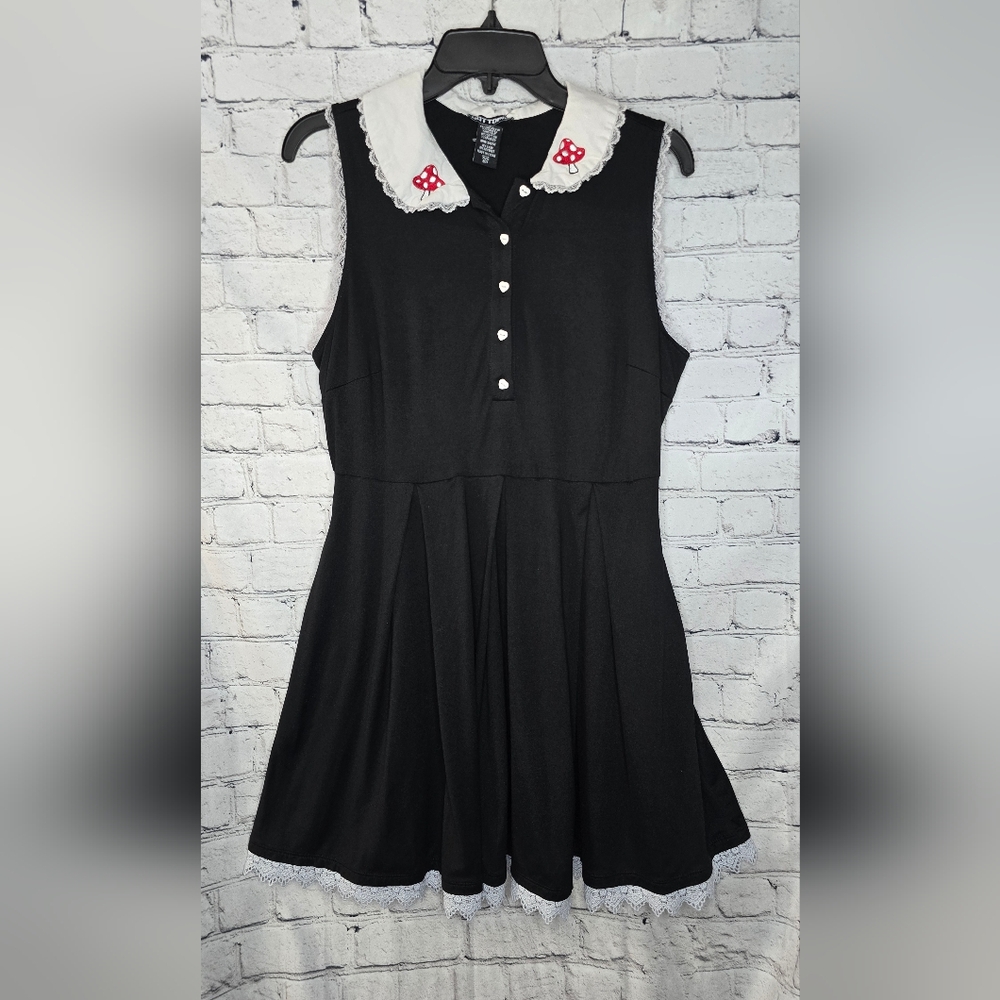 Hot Topic Mushroom Collar Lace Trim Dress Size Medium